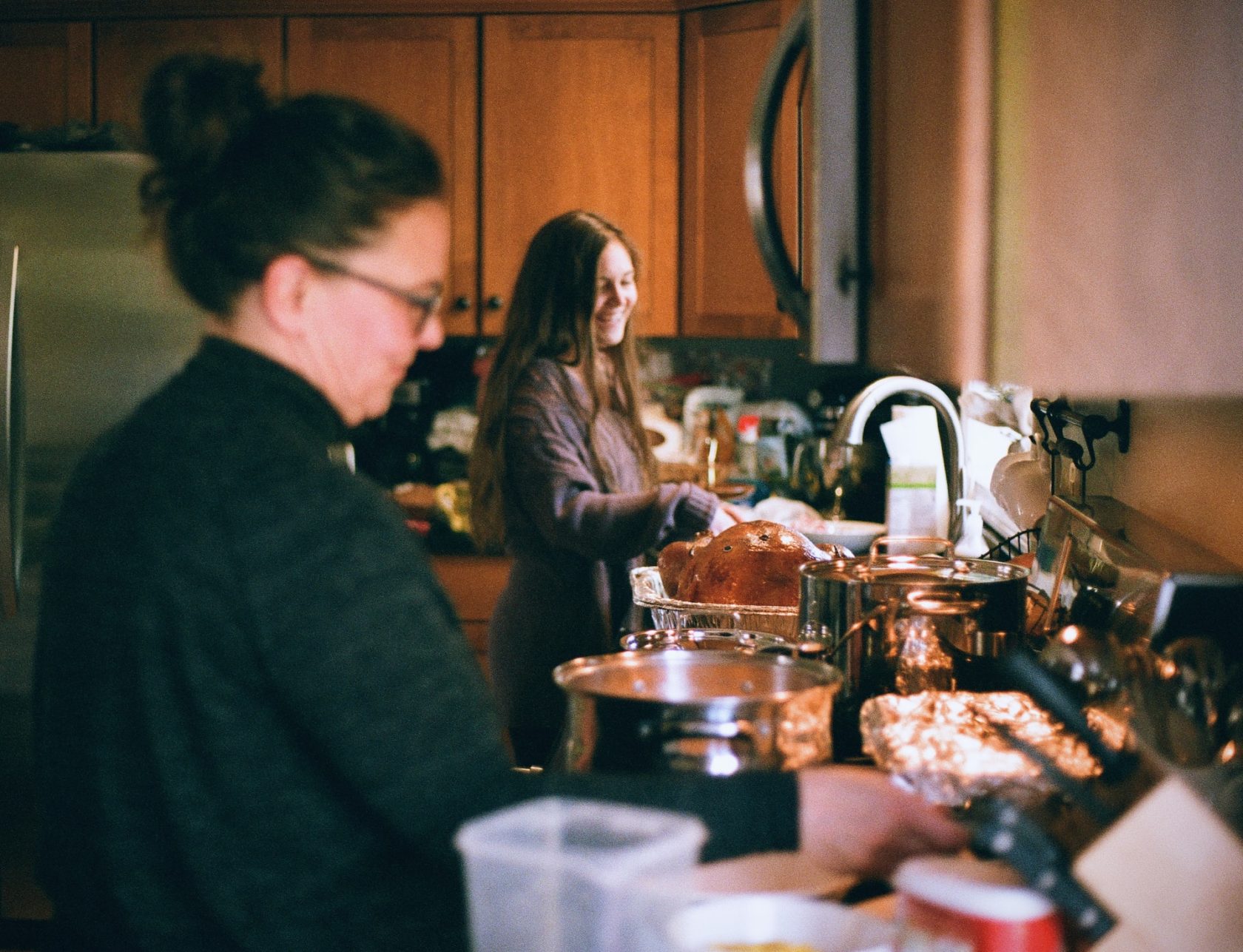 25 Positive Questions for Better Thanksgiving Dinner Conversations